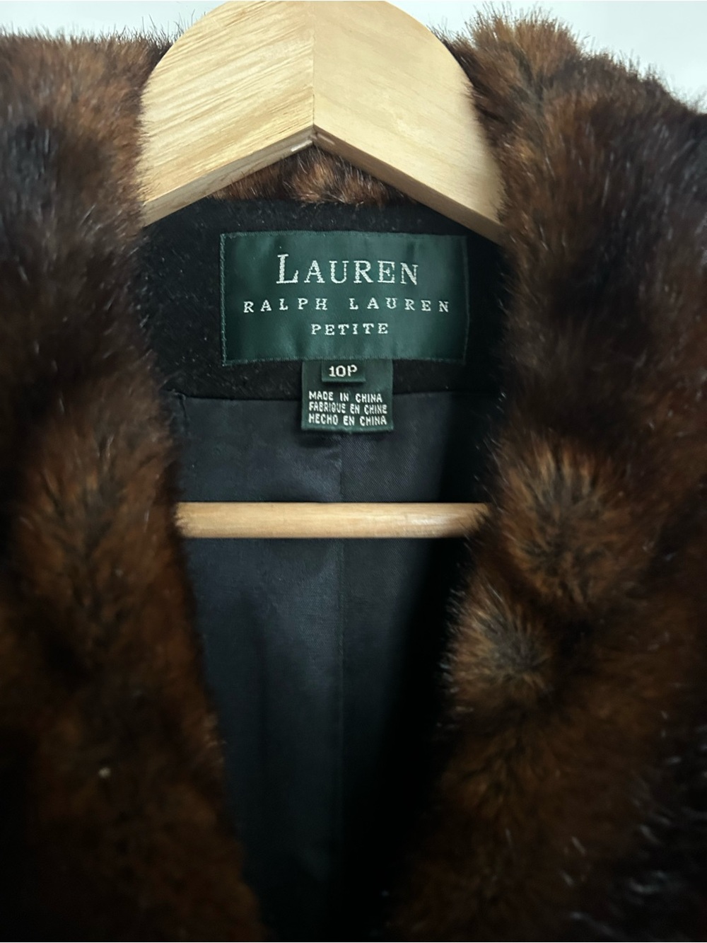 RALPH LAUREN Black Long Coat with Brown Fur Collar - Picture 3 of 7